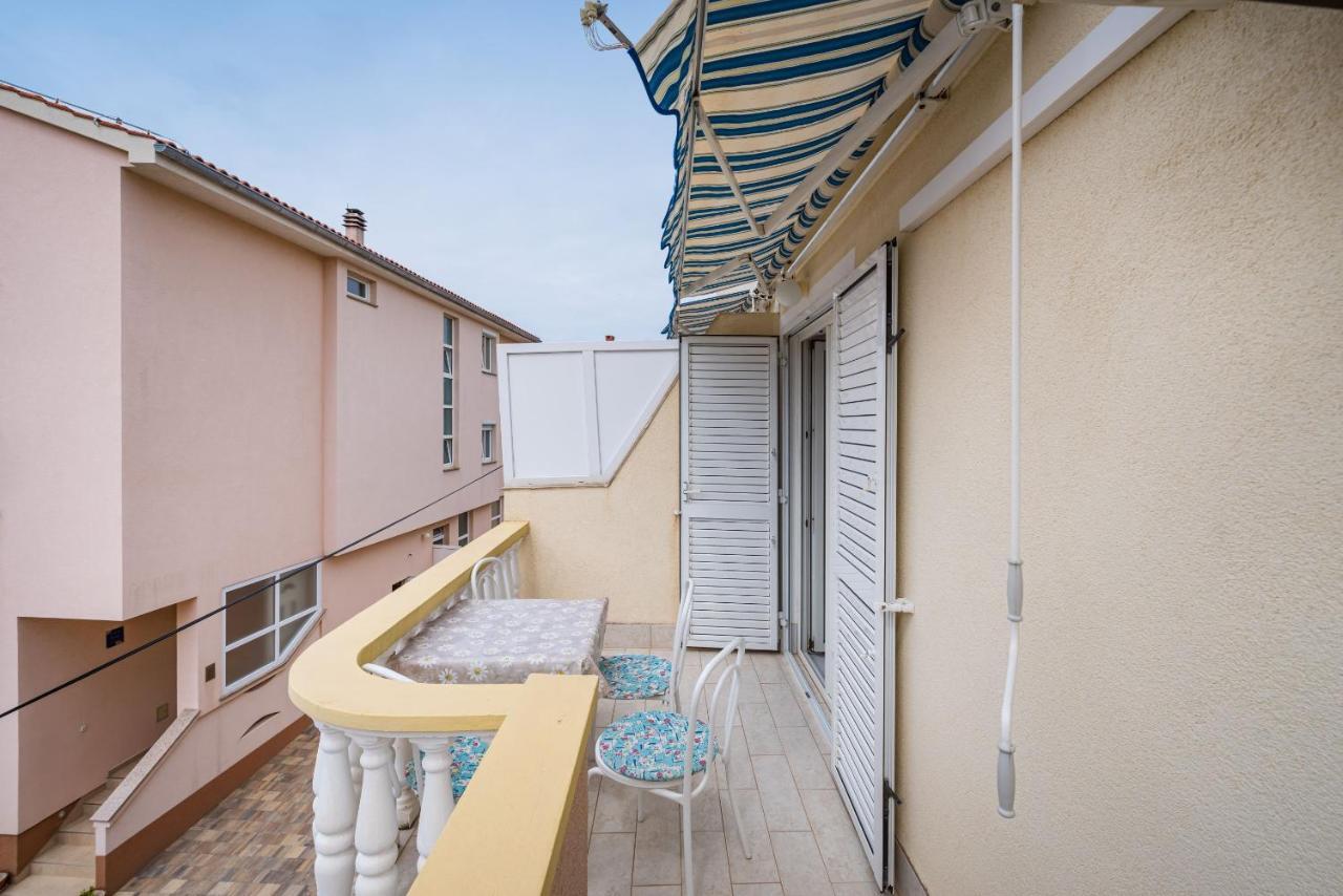 נובליה Nice Apartment Silvia מראה חיצוני תמונה